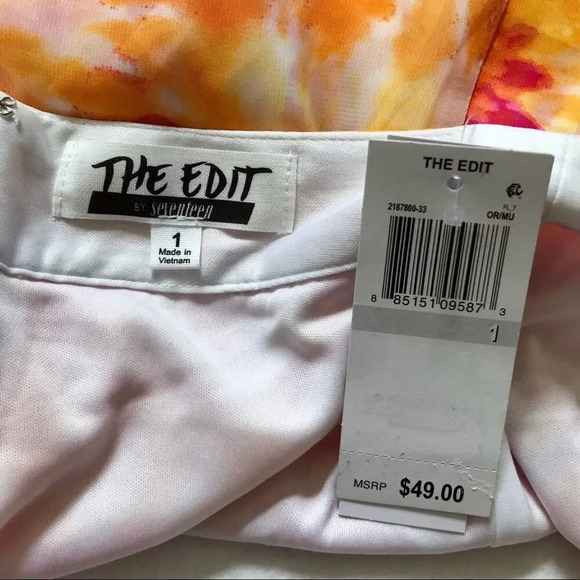 The Edit by 17 New Walk Through Shorts Various - Picture 9 of 13